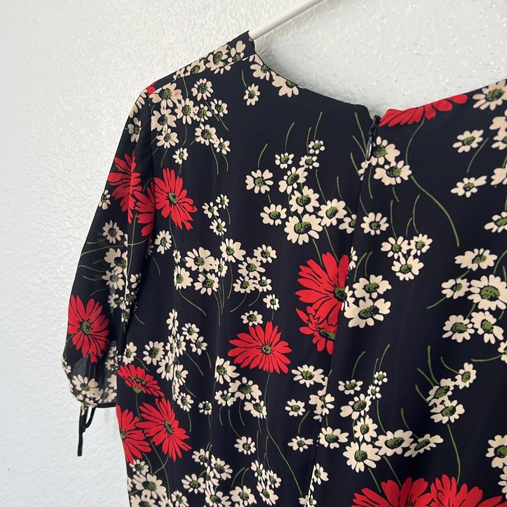 Madewell Midi Floral Dress Peekaboo-Sleeve Midi Dress in Hillside Daisies size 2 - Picture 8 of 8